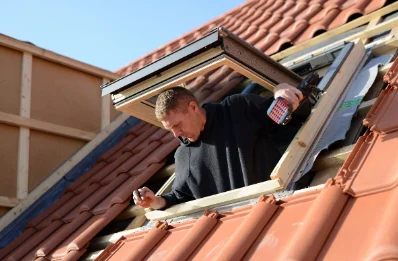 Pose de fenêtres de toit Velux au Crouzet